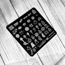 Load image into Gallery viewer, Retro Halloween Nail Stamping Plate