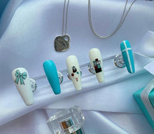 Load image into Gallery viewer, Walking in a winter Londonland Nail Water Decals