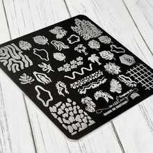 Load image into Gallery viewer, Tropical 01 Nail Stamping Plate